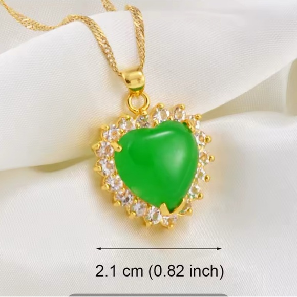 2 piece SET Gold and Green Oval Pendant Necklace - Picture 4 of 7